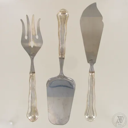 Kakkulapio, -veitsi ja haarukka, Chippendale, kaiverrettuja, pituudet 22cm, 23cm ja 21cm, 830br, paino 168,8g 