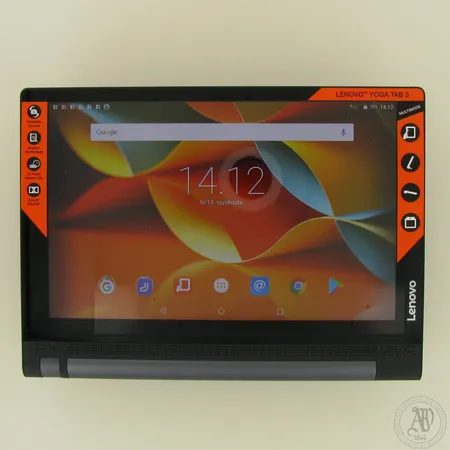 Tabletti Lenovo Yoga Tab 3 LTE, 32G, 10"-tuuman näyttö, virtajohto ja laatikko. 