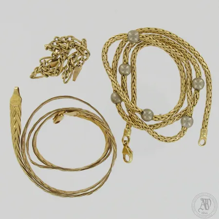 Viallisia koruja, 585, paino 18,3g
