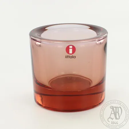 Tuikkulyhty Iittala, Kivi, korkeus 60mm, kunto hyvä.  Lähetetään postipakettina.