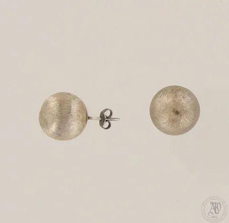 Korvakorut, käytön jälkiä, Ø 13mm, 800, paino 2,9g