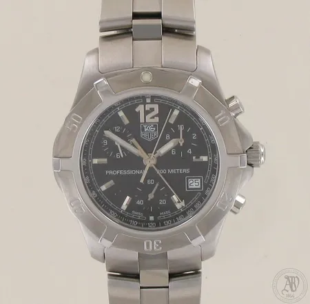 Teräsrannekello Tag Heuer Professional 200 meters, quartz, paristo loppunut, malli CN 1110.BA0337, sarjanumero QM0526, taulun Ø 39mm, rannekkeen pituus 210mm, takuutodistus Kulta Könni, manuaali, kotelo, laatikko