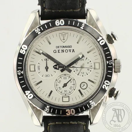 Teräsrannekello Detomaso Genova, SL1592C-CH, Quartz, taulun Ø 42mm, nahkaranneke kulunut