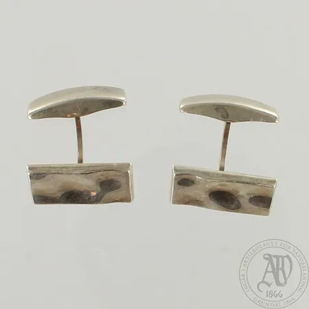 Kalvosinnapit, mitat 10x18mm, 925, paino 9,5g 