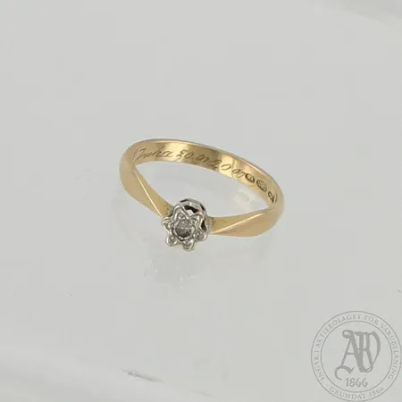 Timanttisormus 1xn.0.07ct, kaiverrettu, koko 16¼, 585, paino 2,4g
