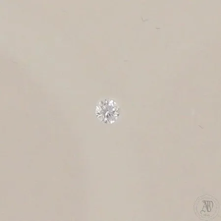 Timantti n.0.04ct