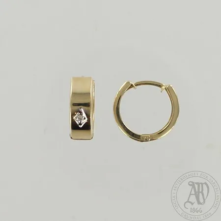 Kivikorvakorut, Ø 15mm, 585br, paino 1,8g