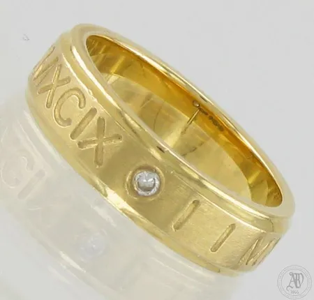 Timanttisormus 1xn.0.03ct Kalevala Koru, Millenium, koko 18, 750, paino 8,8g