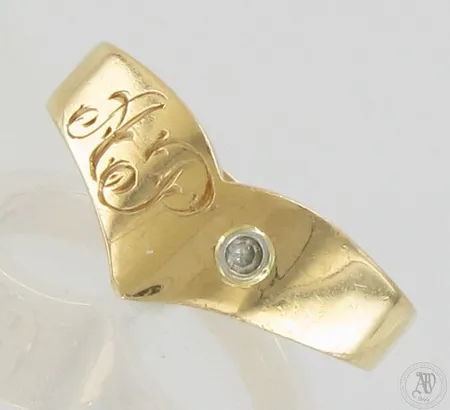 Timanttisormus 1xn.0.02ct, kaiverrettu, koko 17¼, 585, paino 5,7g