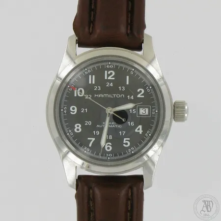 Teräsrannekello Hamilton Khaki Automatic, mallinumero H704450, nahkaranneke viallinen, rungossa pieniä käytön jälkiä, taulun Ø 39mm