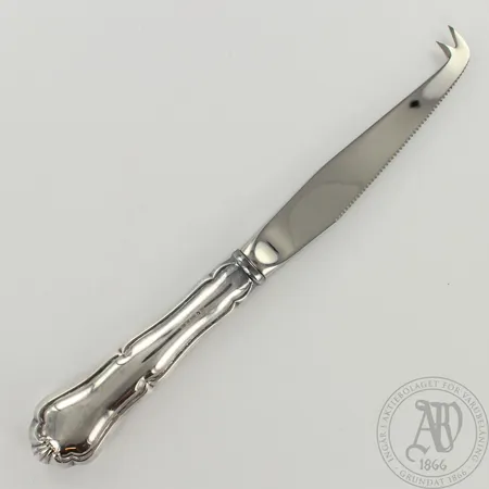 Juustoveitsi Chippendale, pituus 210mm, 830br, paino 65,9g 