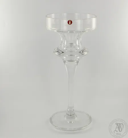 Kynttilänjalka Iittala, Fiesta, Timo Sarpaneva, korkeus 180mm. Lähetetään postipakettina.