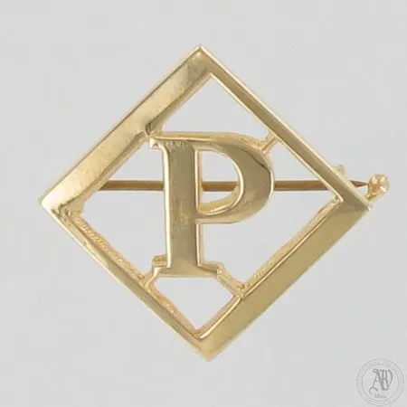 P-rintamerkki, korkeus 20mm, 585, paino 1,8g 