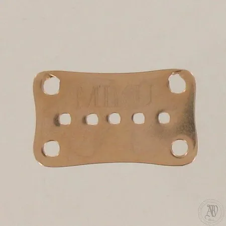 Viallinen riipus, 585, paino 1,5g