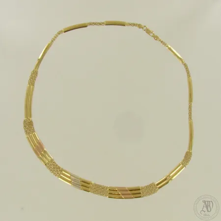 Kaulakoru, pituus 45,5cm, 750 kelta-, puna- ja valkokulta, paino 19,9g