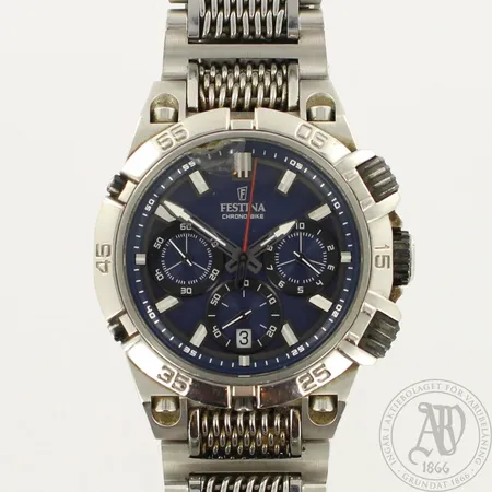 Festina Chrono bike, lasi rikki, quartz: paristo loppu, FI6774, taulun 45mm, rannekkeen pituus 210mm