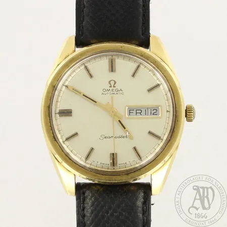 Teräsrannakello Omega Seamaster, automatic, taulun Ø 37mm, käytön jälkiä, säätönuppi kulunut, nahkaranneke