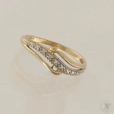 Timanttisormus 1xn.0.005ct, koko 16, 585, paino 1,2g