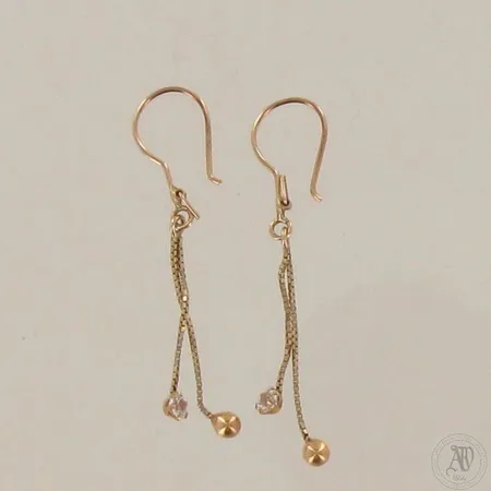 Kivikorvakorut, korkeus 40mm, 585br, paino 0,9g