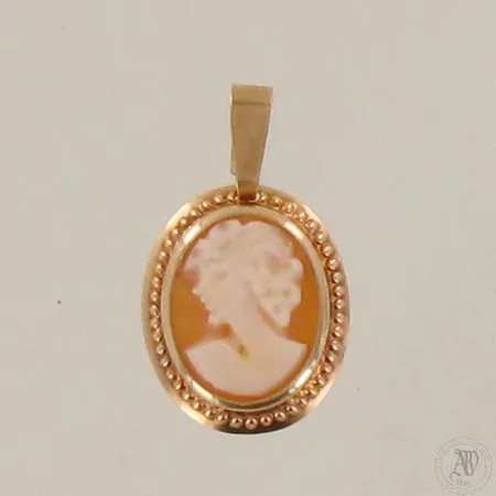 Camee-riipus, korkeus 18mm, 585br, paino 0,6g