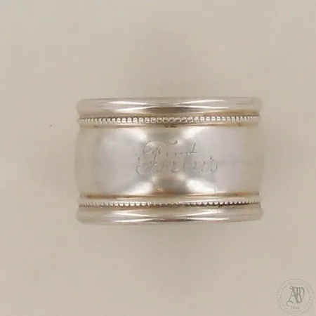 Servettirengas, kaiverrettu, Ø 38mm, 813, paino 11,6g