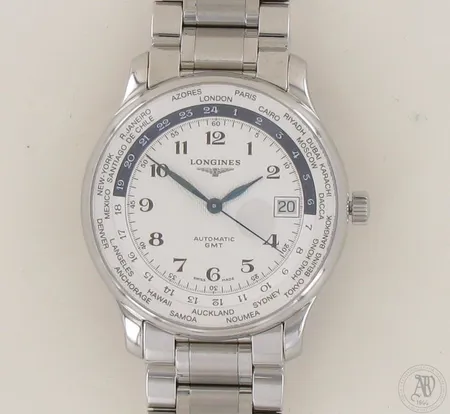 Teräsrannekello Longines Master Collection GMT Automatic, automaatti, taulun ref: L26314706, sarjanumero 39425586, rannekkeen pituus 185-225mm, viisi rannekkeen lisäpalaa, kuitti 2/15 Kultajousi, takuukortti, käyttöohjeet, laatikko Ota yhteys panttilainaamoon kuljetusmaksusta sopimiseksi.