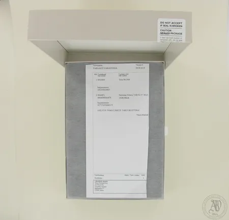 Tabletti Samsung TAB S2 9,7' 4gt (32Gb), musta, kuitti 10/2018, laturi, laatikko, käyttämätön 