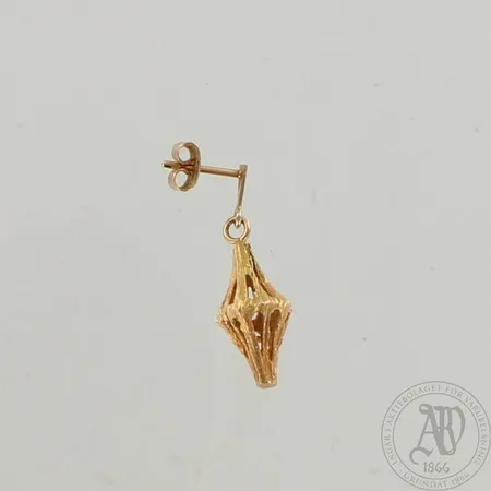 Pariton korvakoru, korkeus 26mm, 585, paino 1,8g