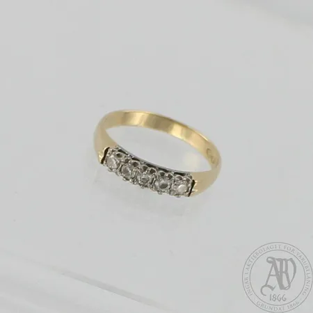 Timanttisormus 5xn0.05ct, koko 16¾, 585, paino 2,5g
