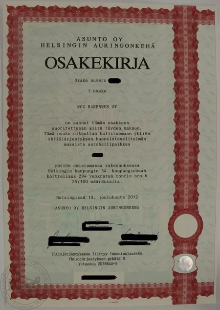 Autohallipaikka, Asunto Oy Helsingin Auringonkehä, osake sijaitsee osoitteessa Kauniinilmankuja 5 00990 Helsinki. Osakkeella on lunastutuslauseke ja velkaa n.1200€. 