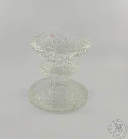 Kynttilänjalka Iittala, Festivo, design Timo Sarpaneva, korkeus 80mm. Lähetetään postipakettina.