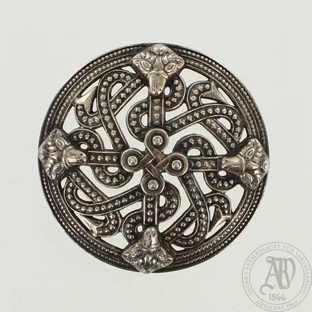 Rintaneula Kalevala Koru, Ø 50mm, vuodelta 1967, 916, paino 18,0g 