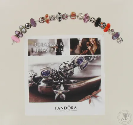 Rannekoru Pandora, pituus 200mm, 19 helaa, esite, 925br, paino 85,4g  Lähetetään postipakettina.