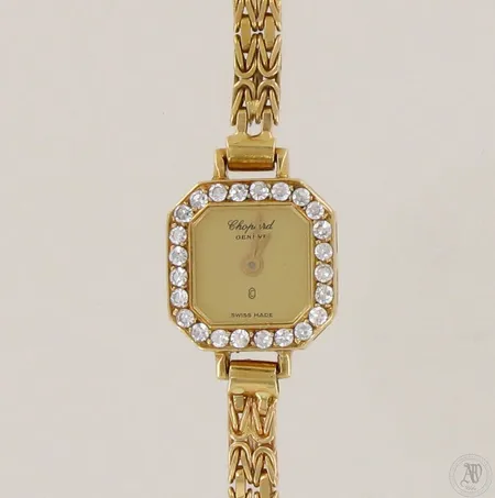 Kultarannekello timanteilla 24xn.0.02ct, Chopard, mallinumero 190019 5151, SG 4178, quartz:paristo loppunut, taulun mitat 14x14mm, rannekkeen pituus 160-170mm, 750br, paino 19,6g