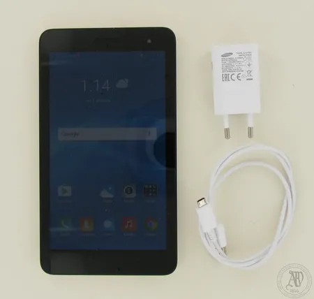 Tabletti Huawei Mediapad T2, 7" näyttö, laturi, kuitti