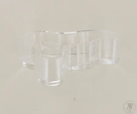 Aalto-maljakko Iittala, design Alvar Aalto, mitat 30x80x100mm, kirkas