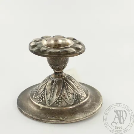 Kynttilänjalka, korkeus 60mm, 813br, paino 131,0g
