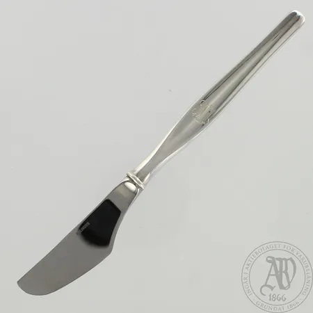 Voiveitsi, kaiverrettu, pituus 165mm, 830br, paino 36,7g