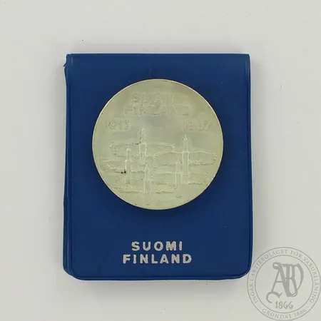Juhlaraha Suomi Finland 1917-1967, nimellisarvo 10mk, 900, paino 23,9g 