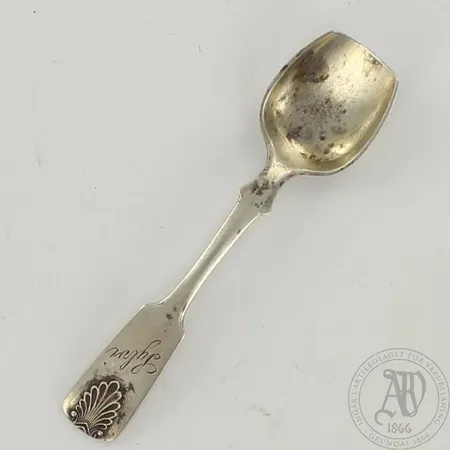 Suolalusikka, Musla, vuodelta 1925, pituus 60mm, 813, paino 3,5g 