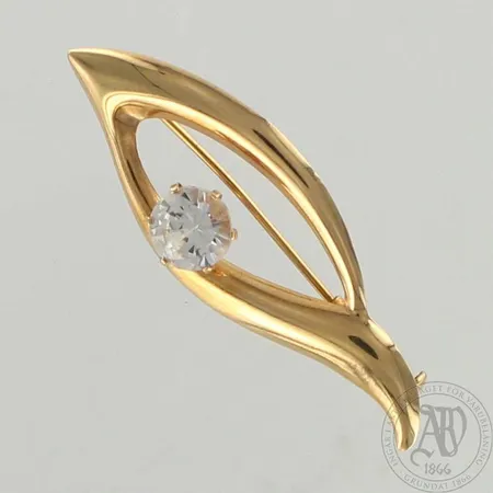 Kivirintaneula, leveys 44mm, 585br, paino 2,3g 