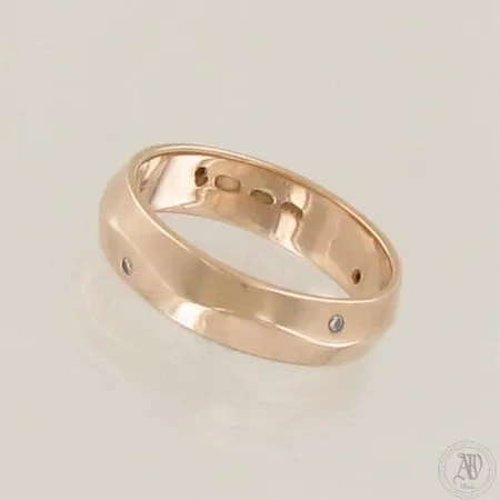 Timanttisormus 4xn.0.005ct, kaiverrettu, koko 19½, 585, paino 6,5g