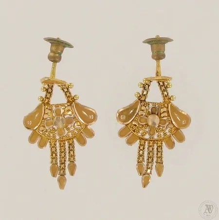 Korvakorut, korkeus 38mm, 916, paino 4,5g