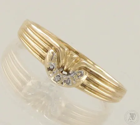 Timanttisormus 3xn.0.005ct, koko 17, 585, paino 2,0g