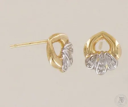 Timanttikorvanapit 6xn.0.005ct, korkeus 9mm, taustat puuttuu, 585 kelta- ja valkokulta, paino 1,2g