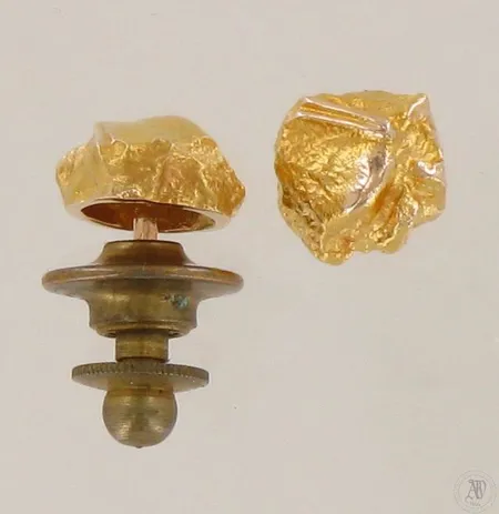 Frakkinapit Lapponia, Ø 10mm, taustat metallia, 585, paino ilman taustoja 3,2g