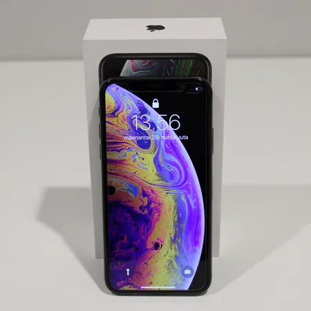 Älypuhelin, Apple Iphone Xs, 256Gt, Space Gray, malli MT9H2FS/A, laturi, kuulokkeet ja laatikko Lähetetään postipakettina.