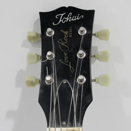 Sähkökitara, Tokai Love Rock, sr.9903873, käytön jälkiä, pehmeä laukku Lähetetään postipakettina.