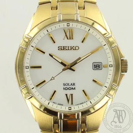 Teräsrannekello Seiko Solar 100M, Quartz paristo loppumaisillaan, taulun Ø 39mm, rannekeen pituus 170mm, 5 lisäpalaa, aitoustodistus,ostokuitti ja kotelo