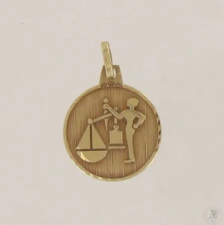 Horoskooppiriipus, korkeus 22mm, 585, paino 1,1g